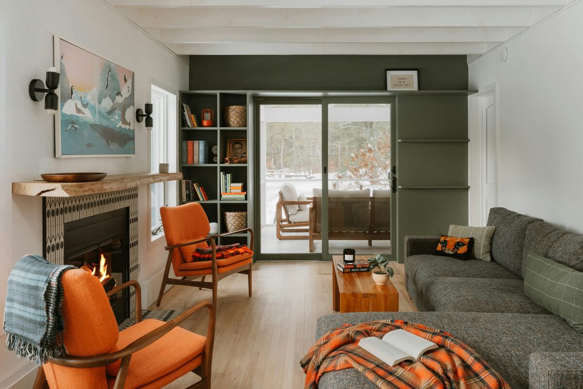 Salon chaleureux avec cheminee, annonces d habitation sur Full Annonces