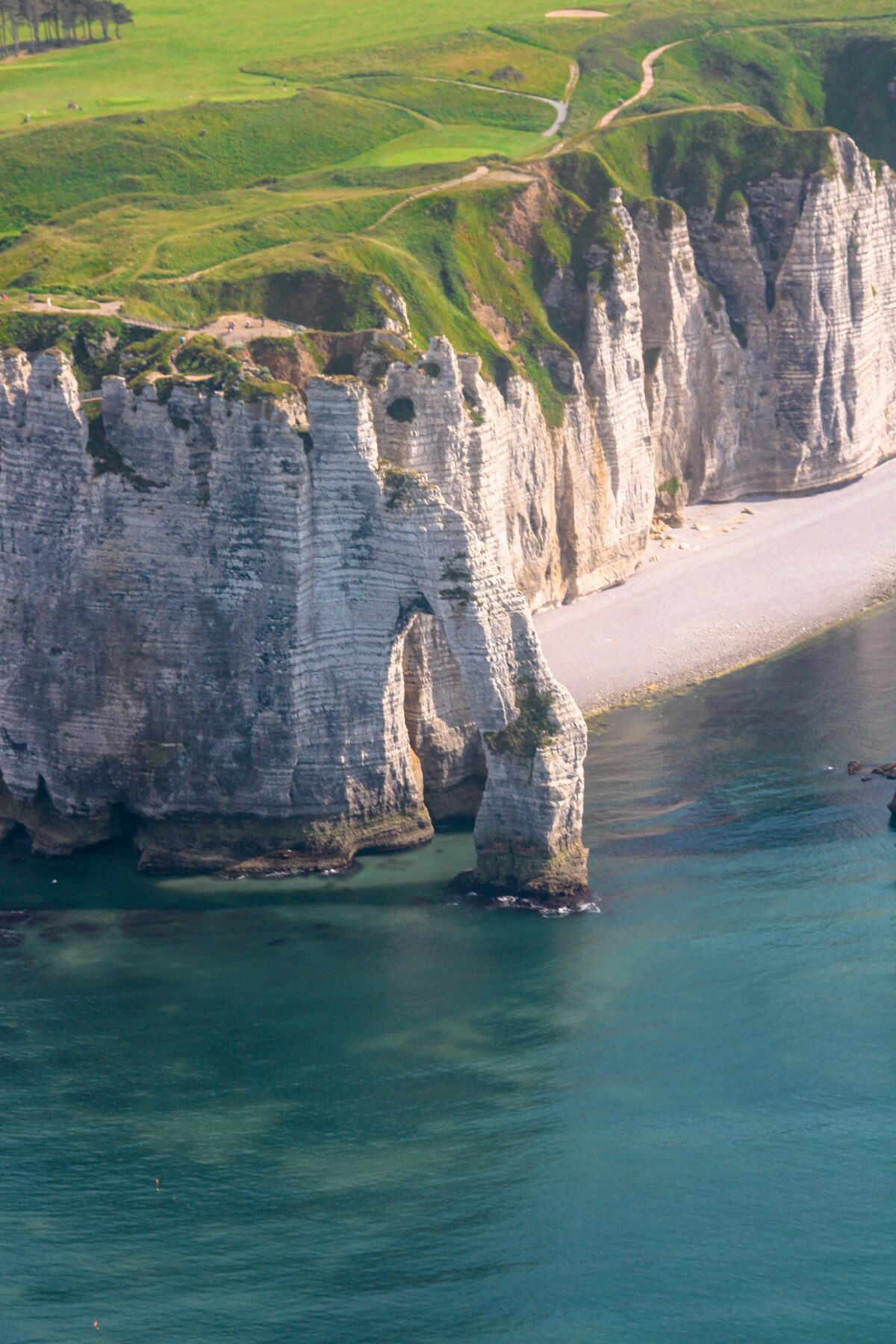 Falaises spectaculaires d Etretat en Normandie, annonces en Haute-Normandie sur Full Annonces