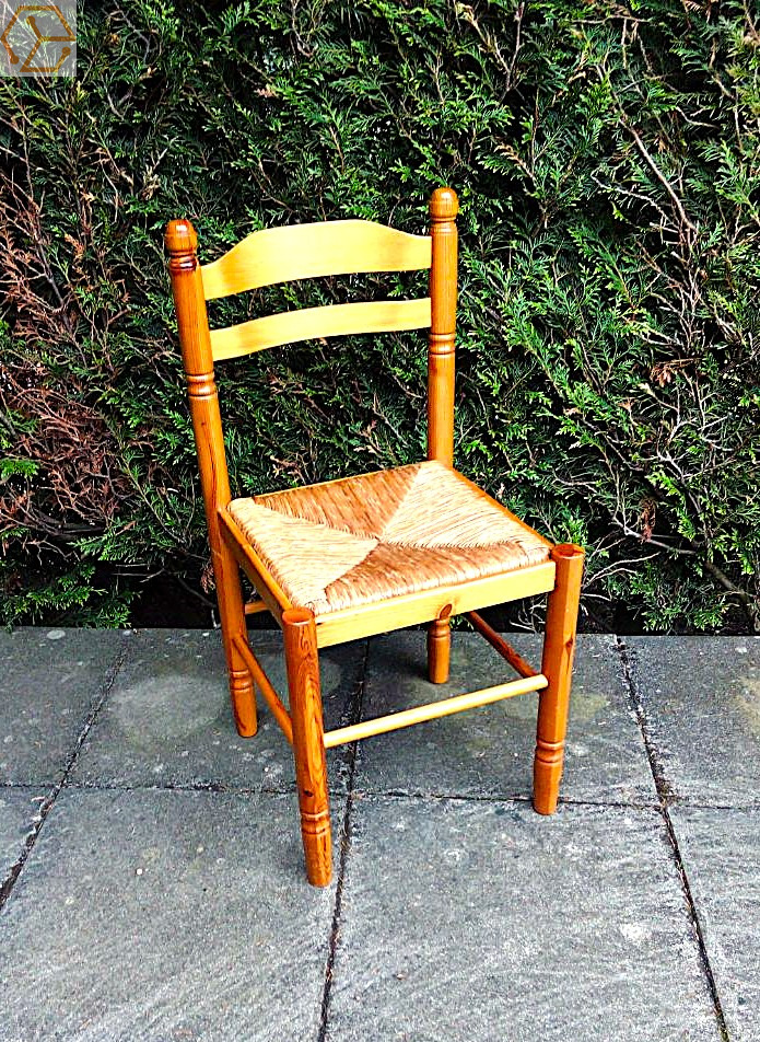 Chaise orpheline - Full Annonces