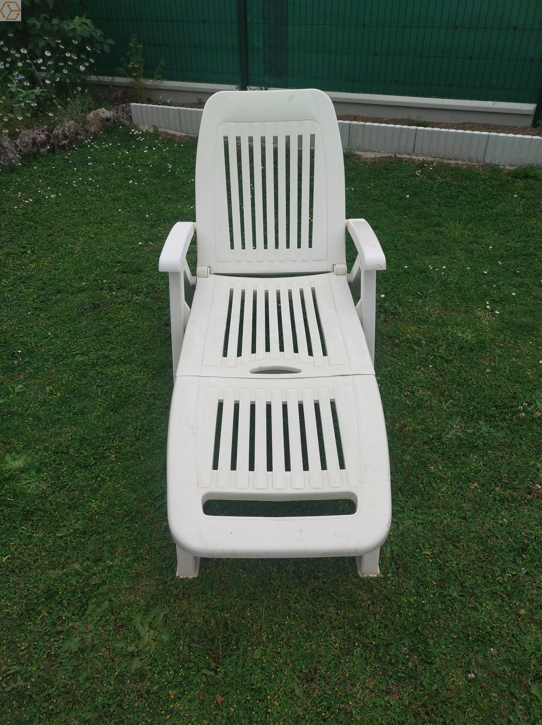 a saisir relaxe de jardin - Full Annonces